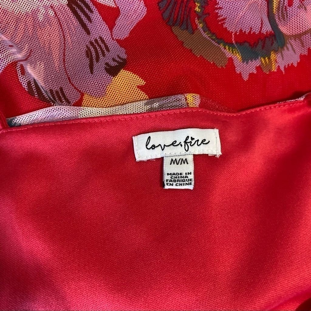 LOVE Fire red floral tropical dress size Medium - Picture 6 of 6